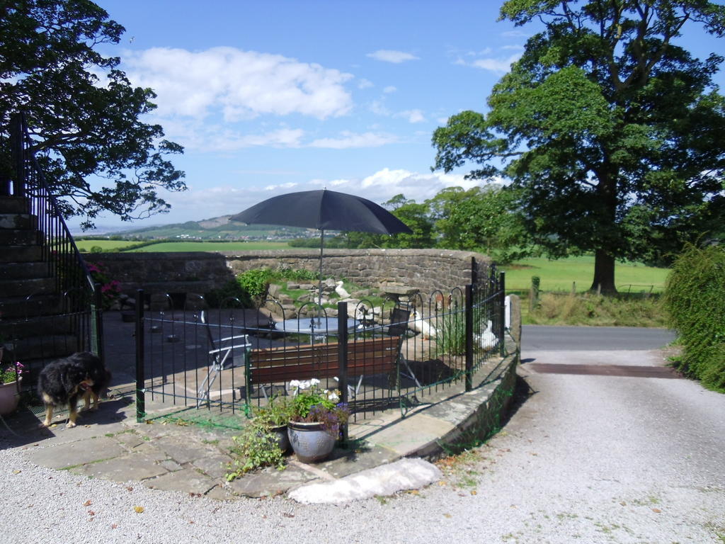 Tithe Barn Bed And Breakfast Carnforth Exteriör bild