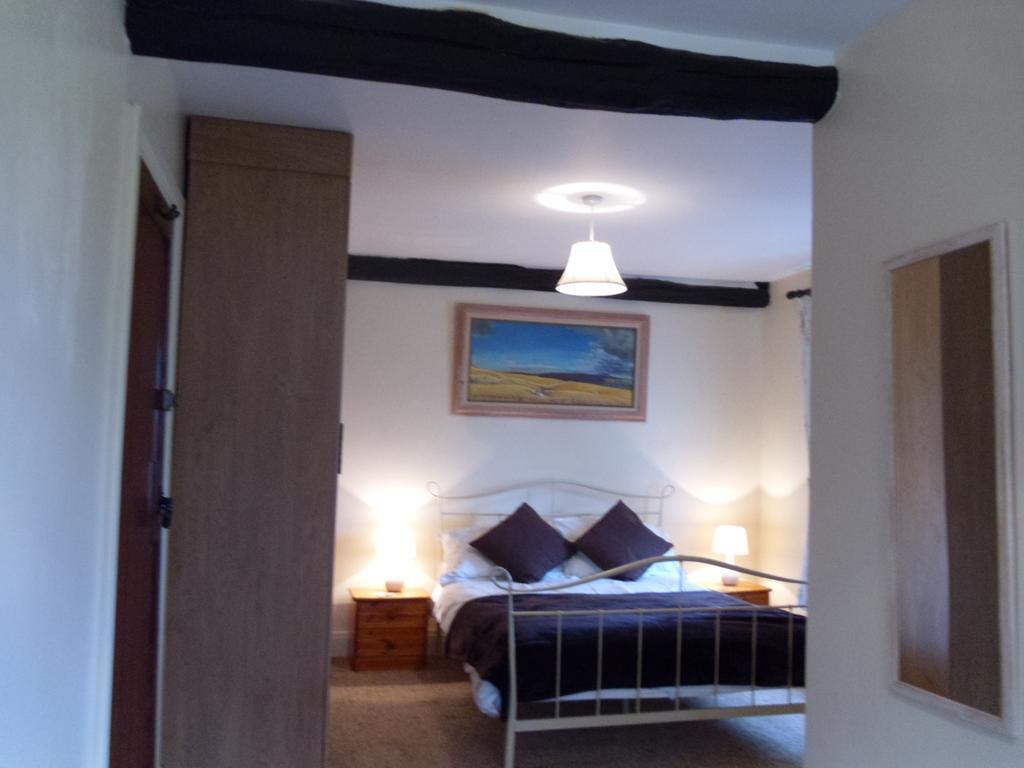 Tithe Barn Bed And Breakfast Carnforth Exteriör bild